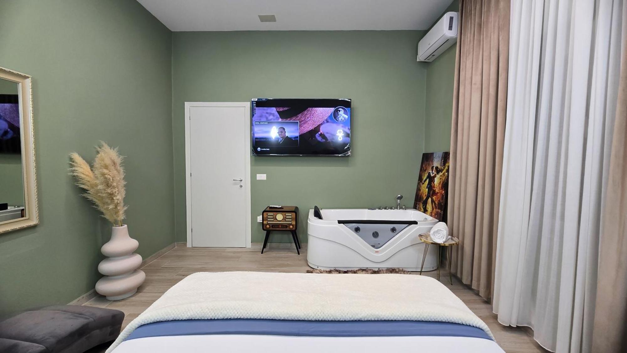 City Center Rooms And Apartments Драч Екстериор снимка