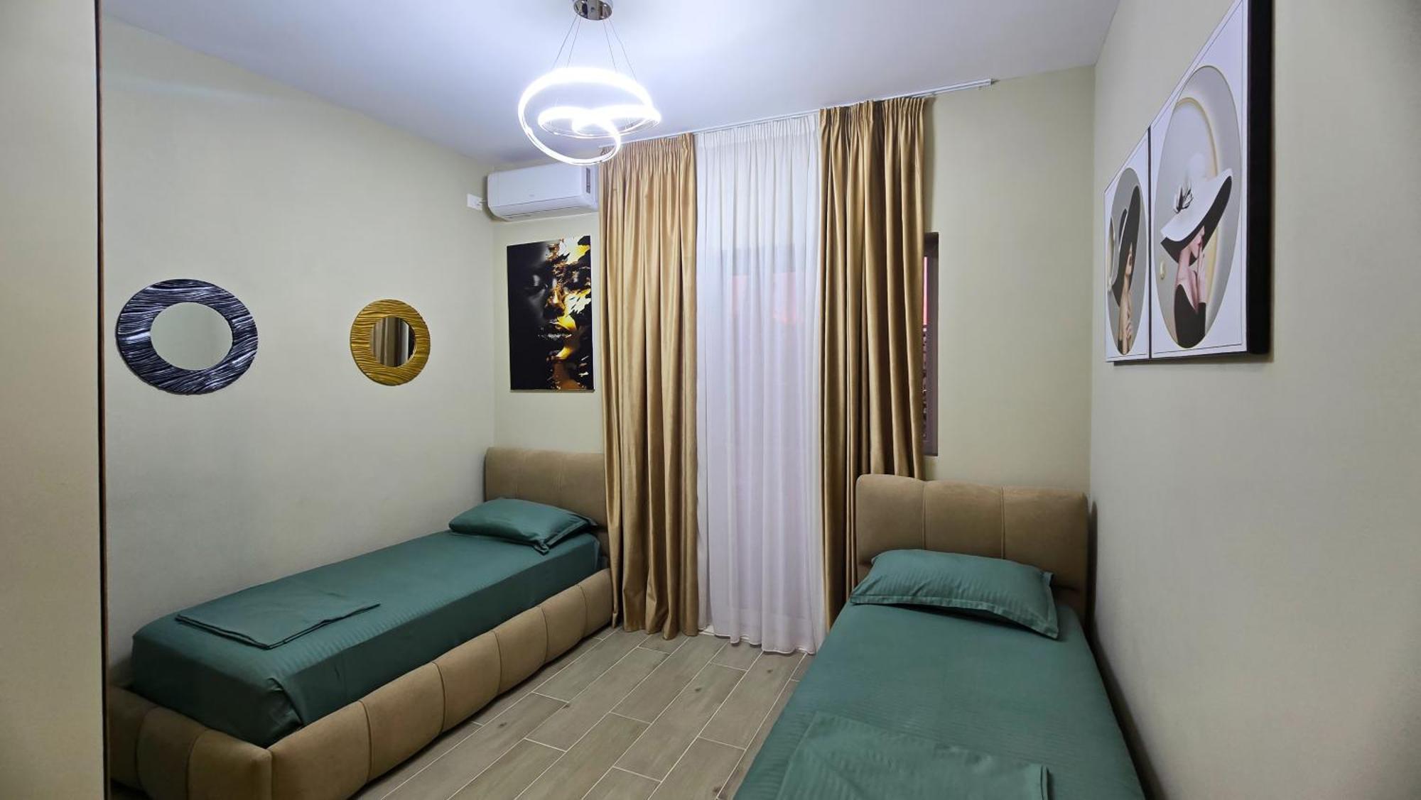 City Center Rooms And Apartments Драч Екстериор снимка